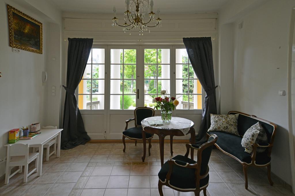 Siófok Villa Habitación foto